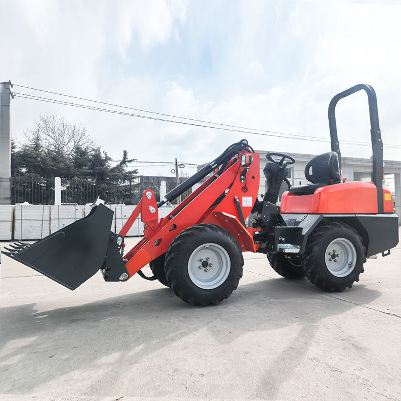 Kompakt Lastikli Yükleyici