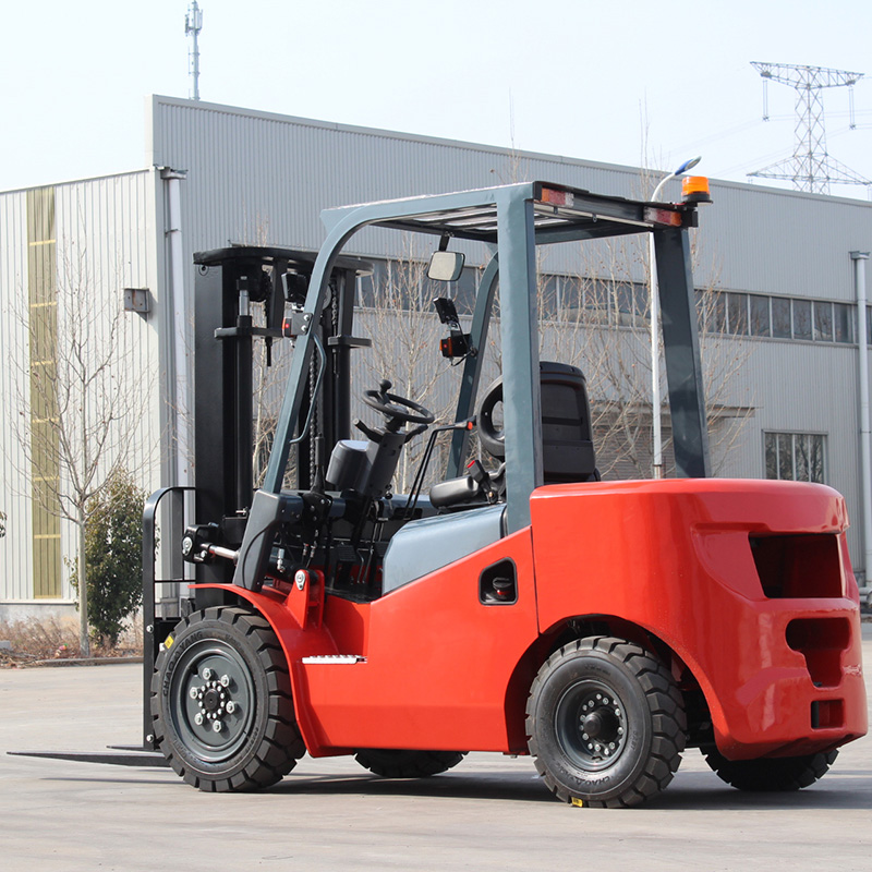 Motorlu forklift