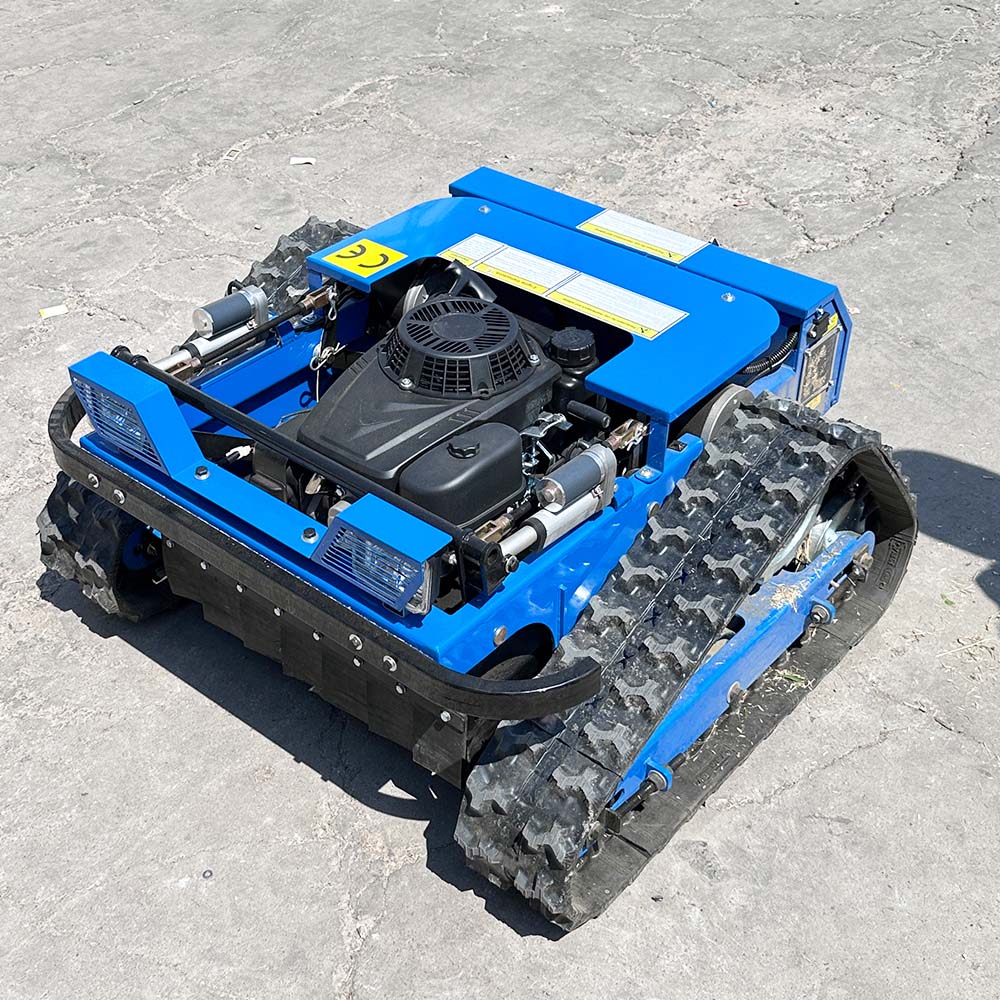 Kendi Kendine Hareket Eden Çim Biçme Makinesi