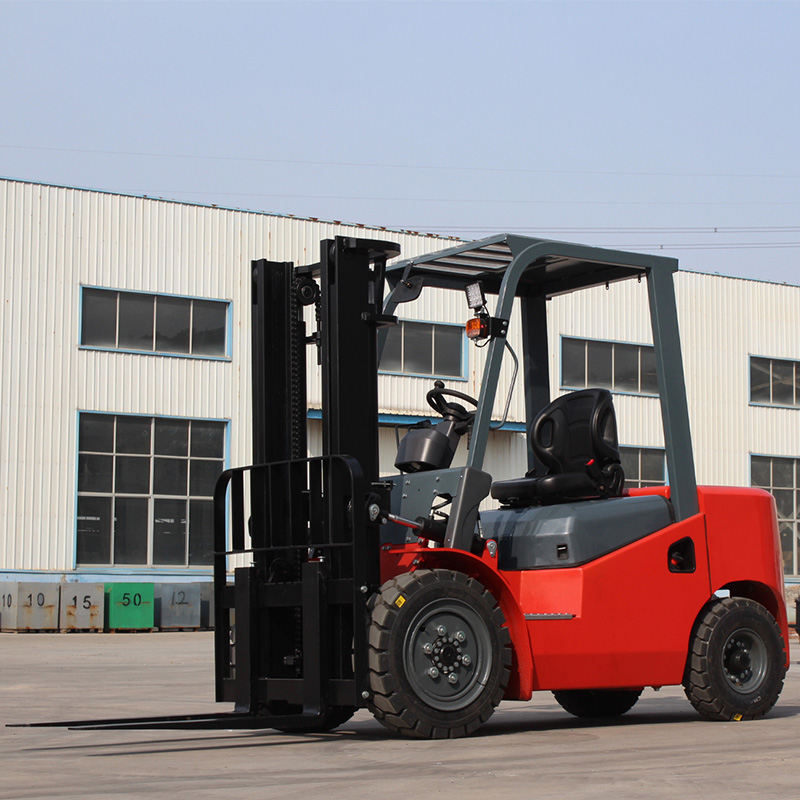 Motorlu forklift