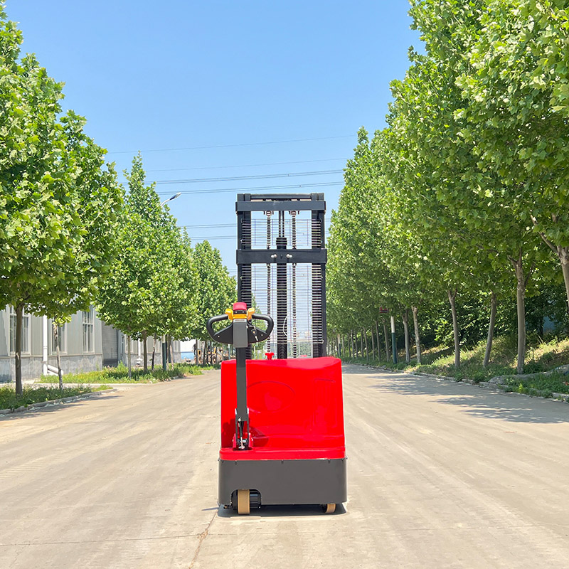 Depo İstifleyicileri