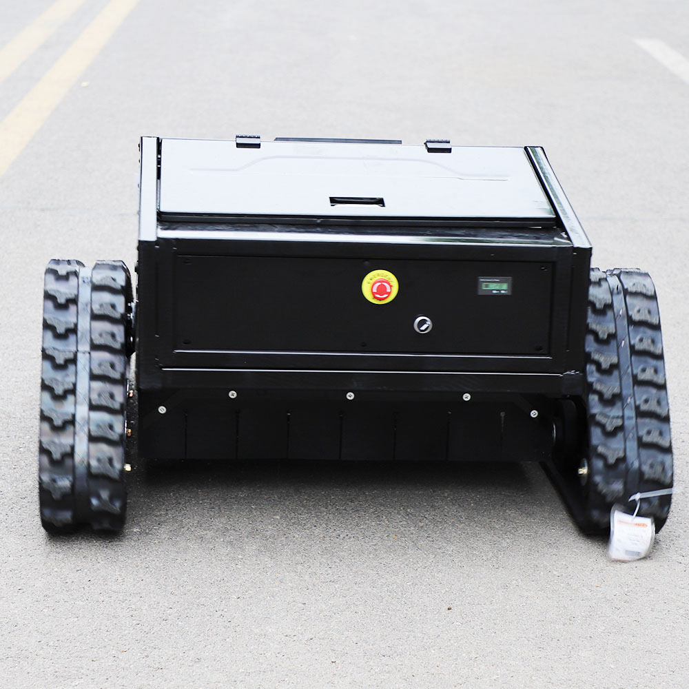 çim biçme makinesi