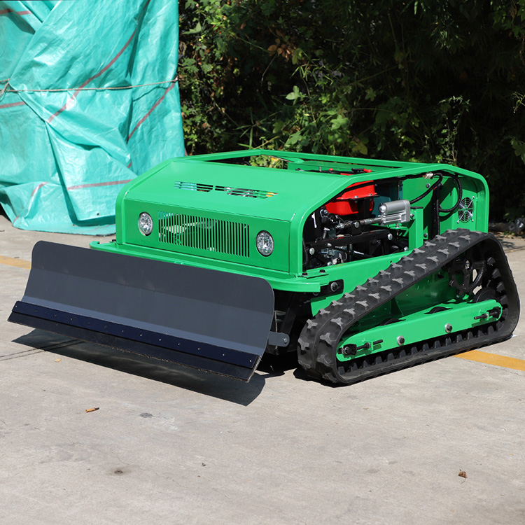 Akülü çim biçme makinesi