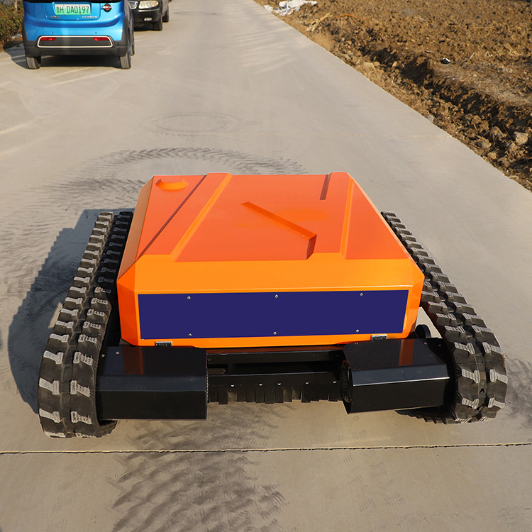 Çim biçme makinesi