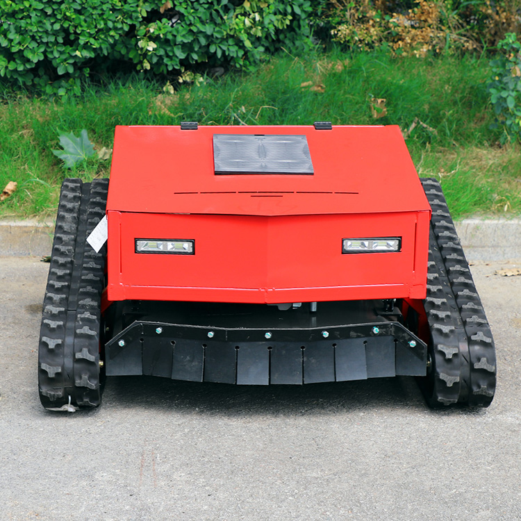 Ticari çim biçme makinesi