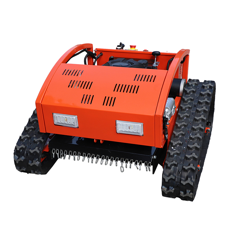 Sıfır dönüşlü çim biçme makinesi