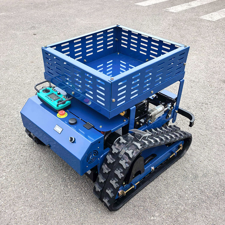 Uzaktan kumandalı çim biçme makinesi