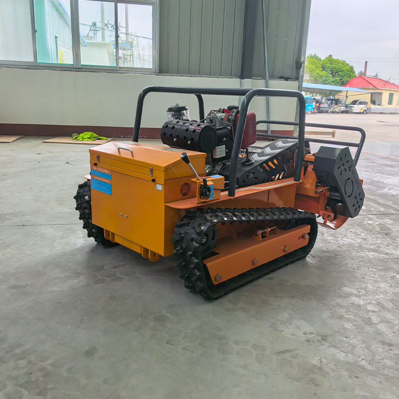 LM800S uzaktan kumandalı çim biçme makinesi