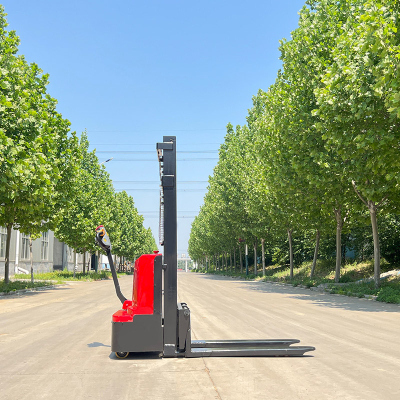 Depo İstifleyicileri