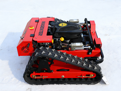 çim biçme makinesi