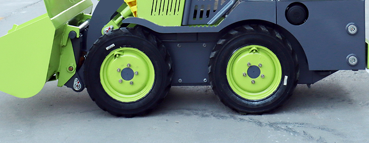 Mini Lastikli Yükleyici