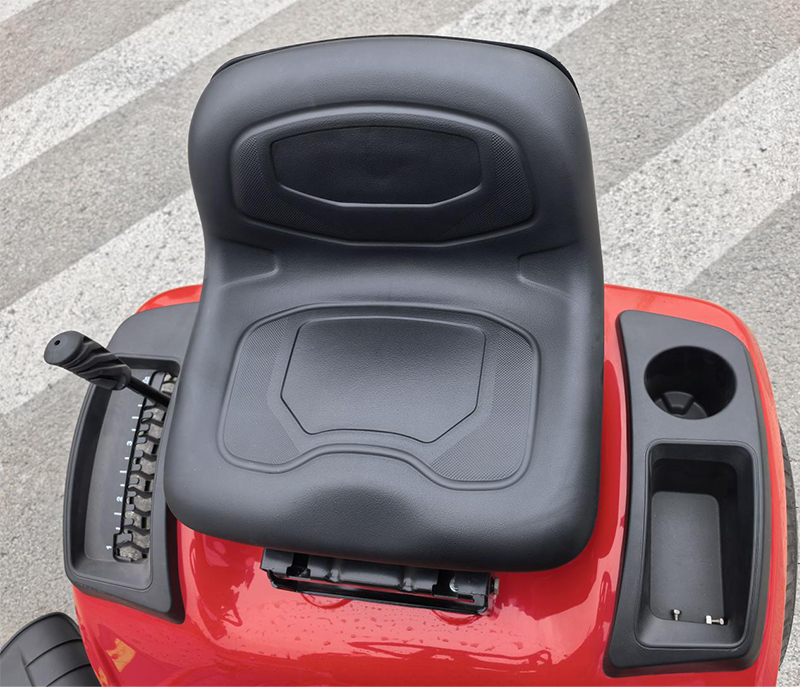 Binilebilir Çim Biçme Makinesi.jpg Binilebilir Çim Biçme Makinesi.jpg