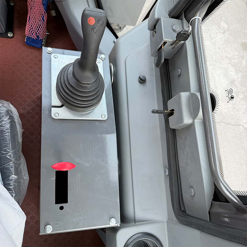 Satılık kompakt tekerlekli yükleyici