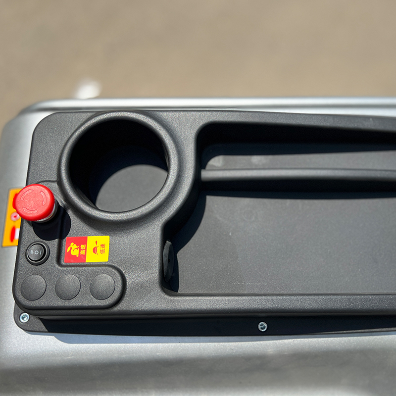 Küçük Elektrikli Forkliftler