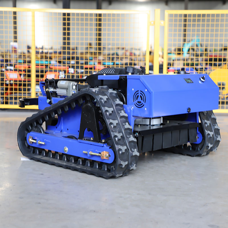 Yeni RC550S çim biçme makinesi, özellikle eğimler ve engebeli araziler için tasarlanmıştır. Yeni RC550S çim biçme makinesi, özellikle eğimler ve engebeli araziler için tasarlanmıştır.