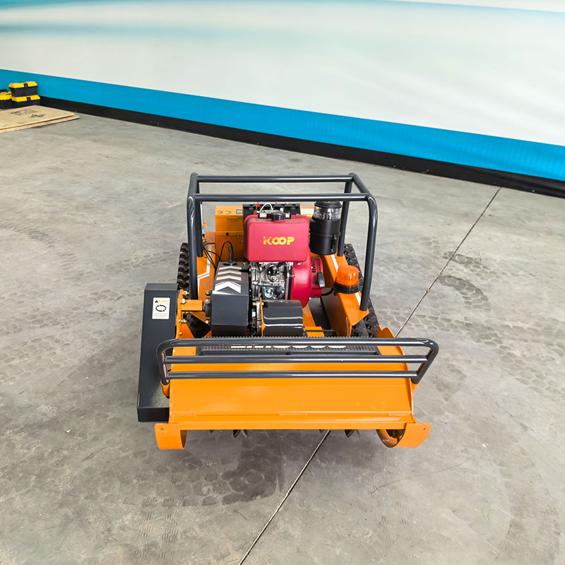 LM800S uzaktan kumandalı çim biçme makinesi LM800S uzaktan kumandalı çim biçme makinesi